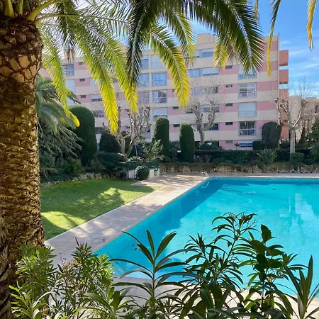 L'oasis De *